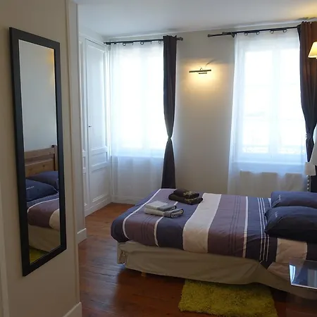 Armonui Apartment *